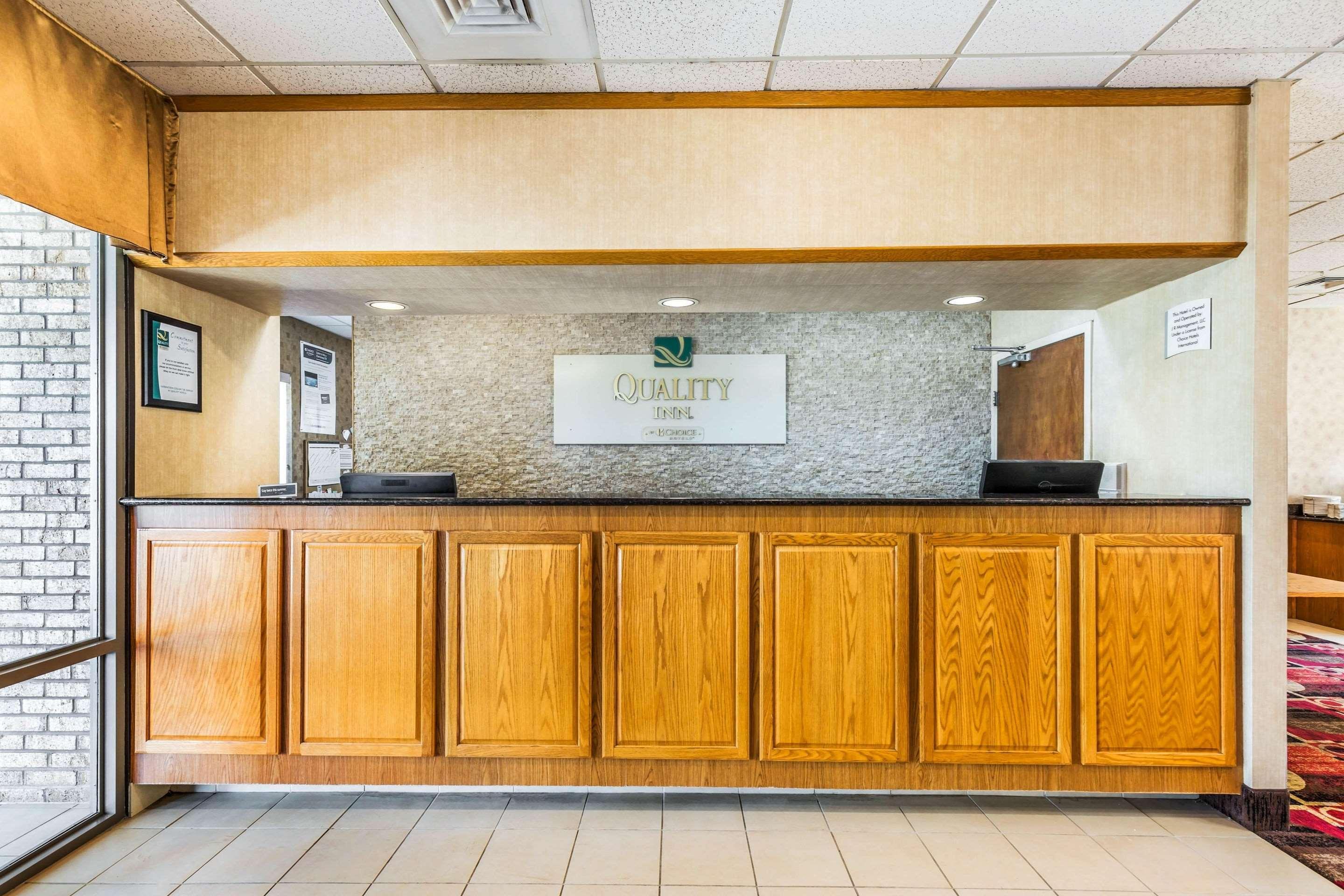 Quality Inn Істон Екстер'єр фото