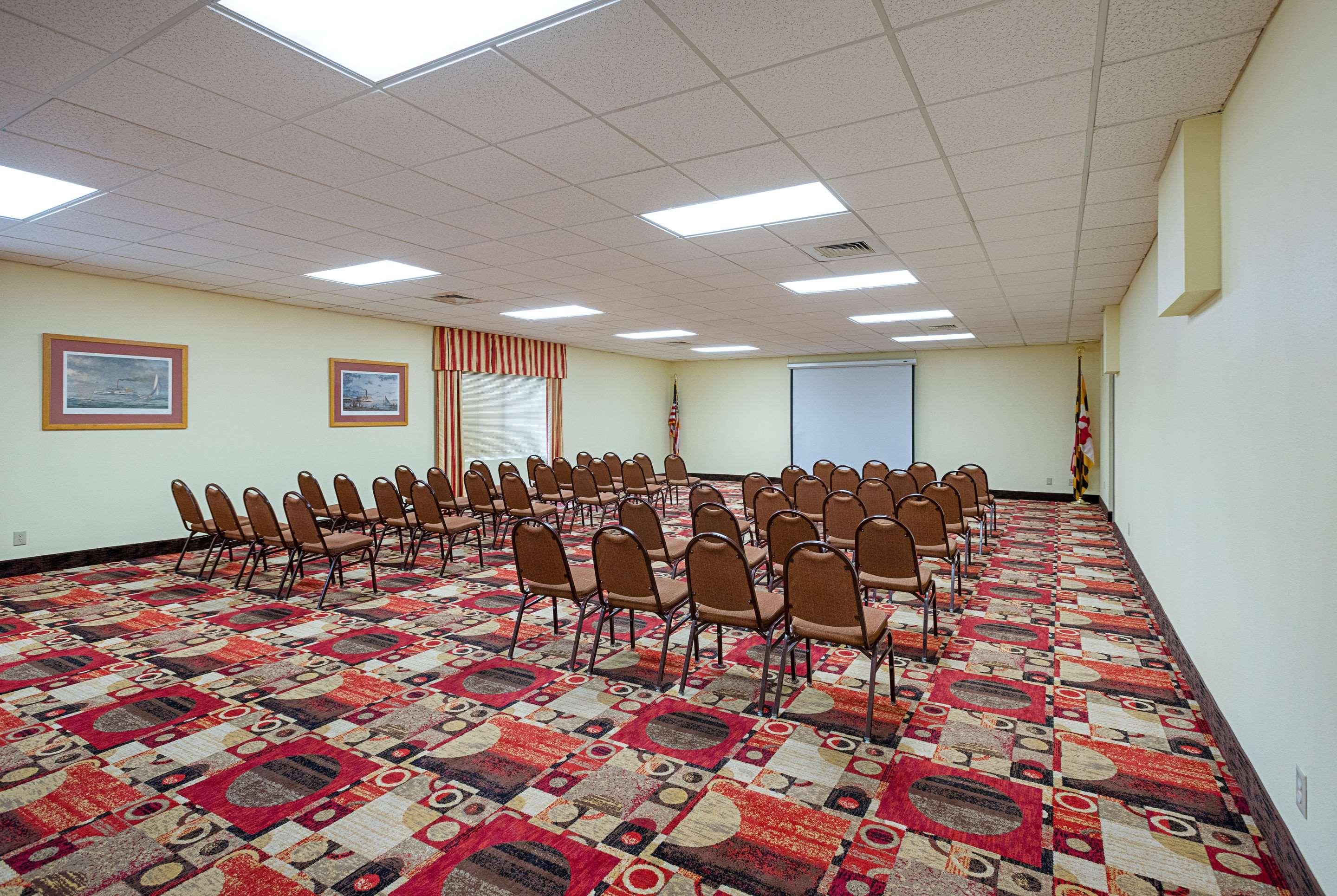 Quality Inn Істон Екстер'єр фото